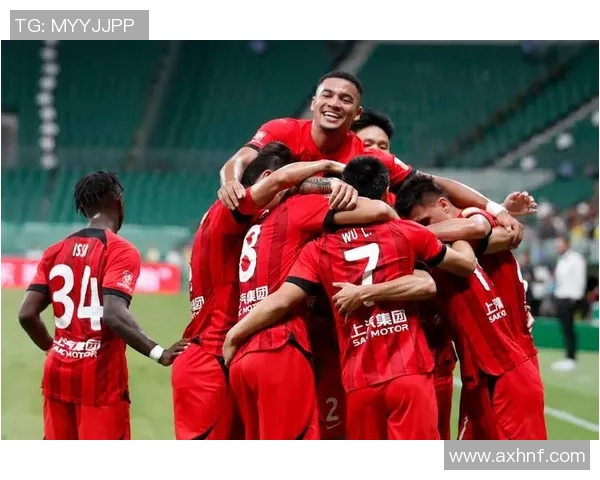 吾米提江助攻闪耀赛场上海海港展现团队实力与战术配合