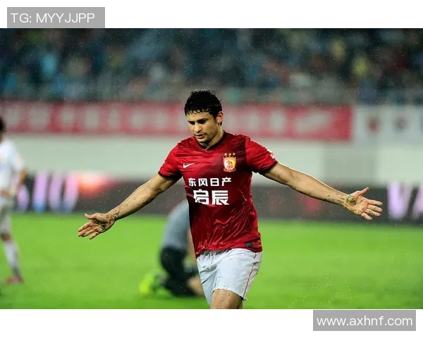 艾克森双响助力成都蓉城勇夺胜利展现强大实力