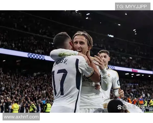 皇马主场2-0战胜瓦伦西亚,卢卡斯贡献绝杀进球——探讨胜利背后的故事 皇马主场2-0战胜瓦伦西亚,卢卡斯贡献绝杀进球——探讨胜利背后的故事